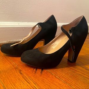 Crown Vintage Tess Platform Pump